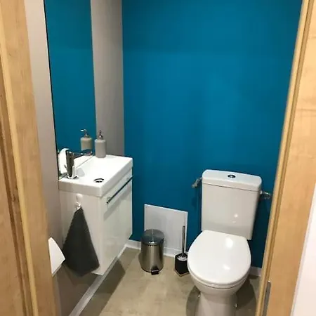 Paisible Equipe Pour 1 A 6 Personnes * Ebersheim